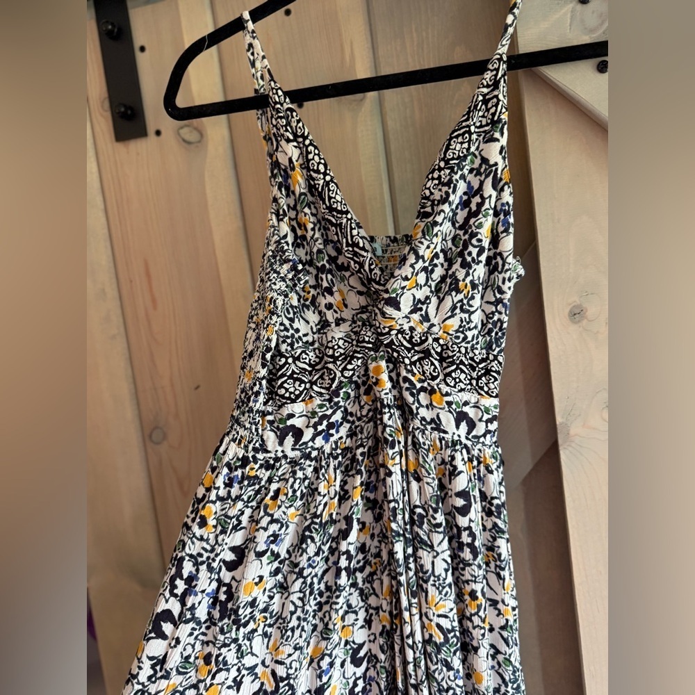 Like New Nostalgia Black Floral Cut Out Maxi Dress - Picture 7 of 11